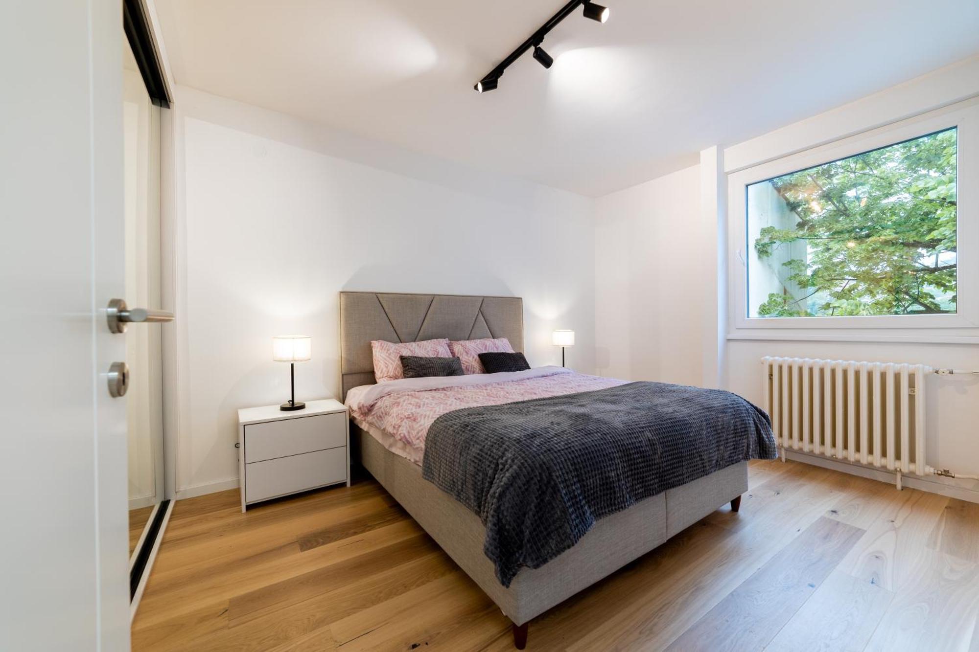 Old Town Heaven 3-Bedroom Apartment With Balcony Szarajevó Kültér fotó
